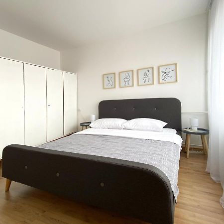 Apartman Milica Apartment นิส ภายนอก รูปภาพ